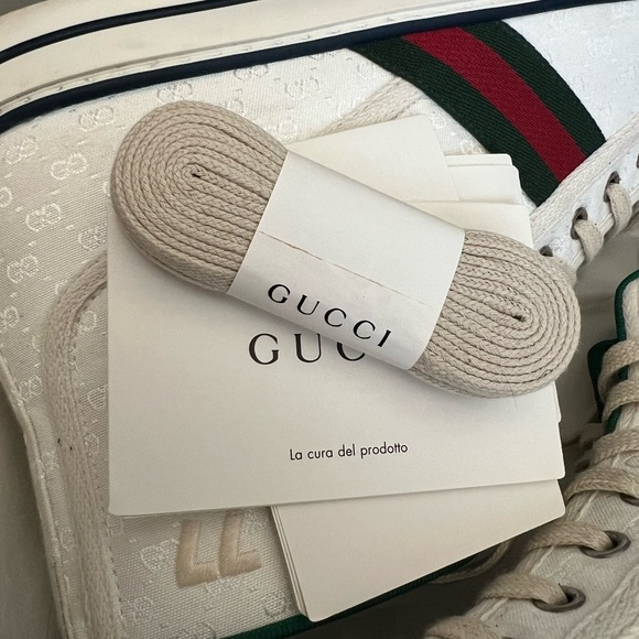 Men’s Size 12 Gucci Shoes - Picture 8 of 9